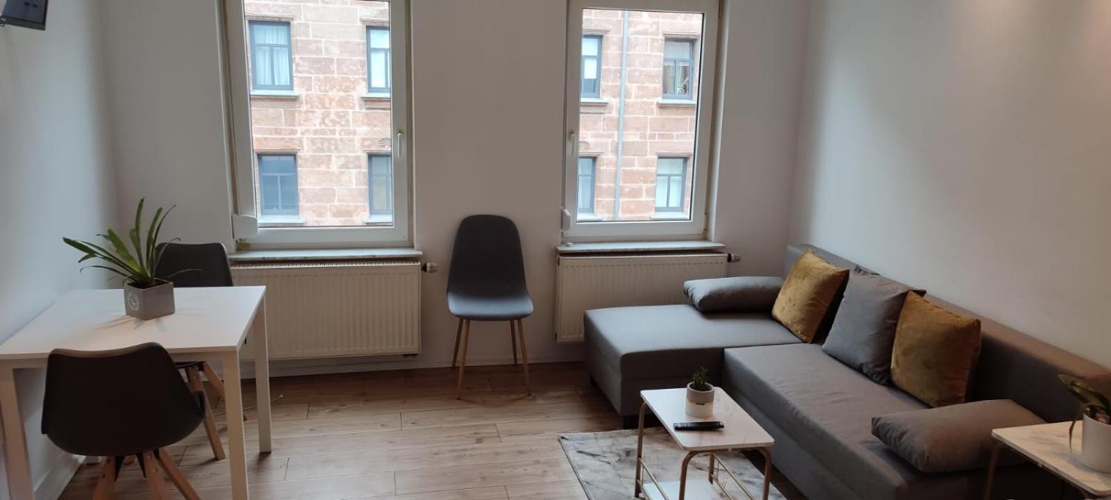 Privatzimmer-2 In Ruhiger Lage 9Min Von Hbh Nürnberg Exterior foto